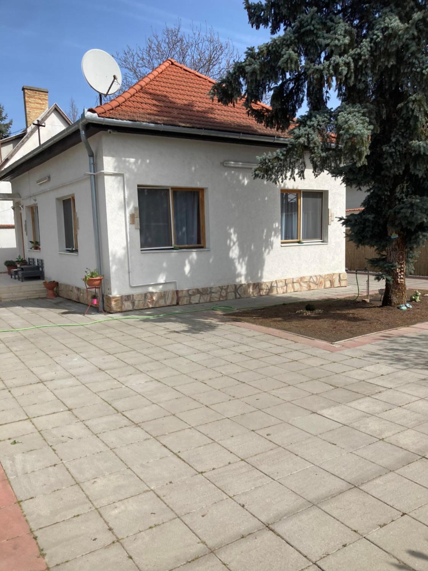 Tavaszpart Vendeghaz Daire Segedin Dış mekan fotoğraf
