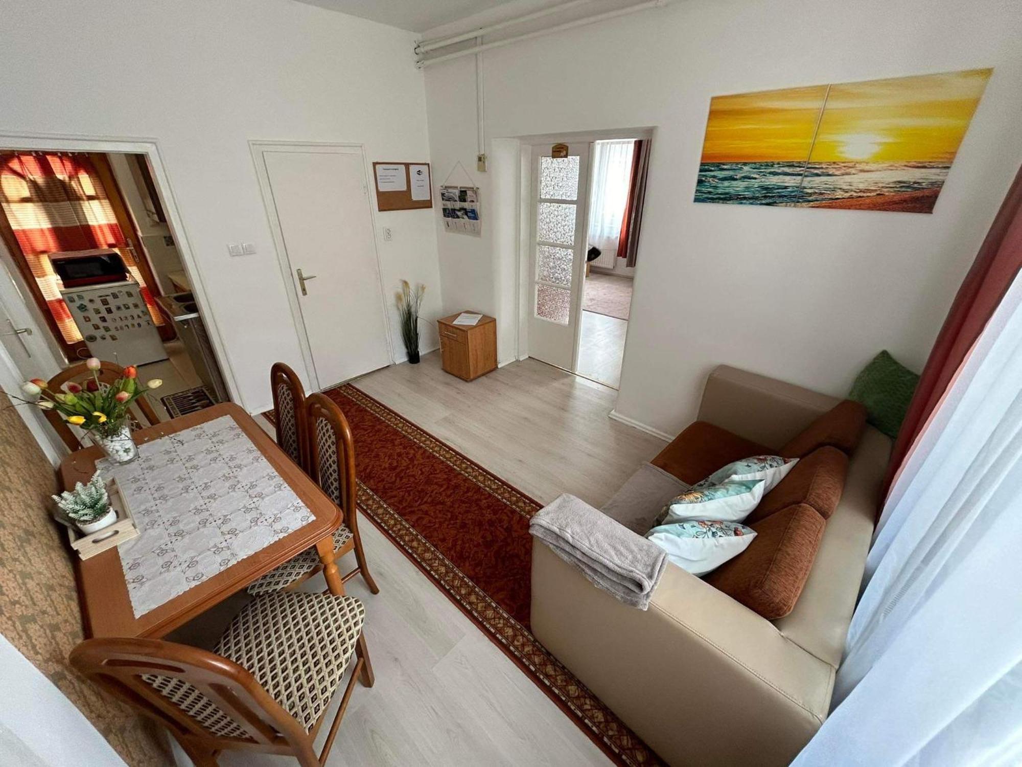 Tavaszpart Vendeghaz Daire Segedin Dış mekan fotoğraf