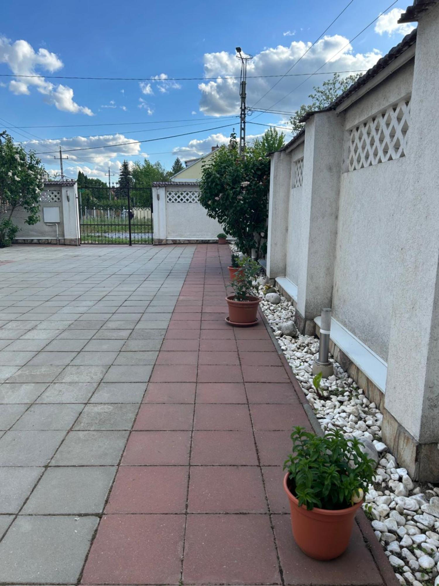 Tavaszpart Vendeghaz Daire Segedin Dış mekan fotoğraf